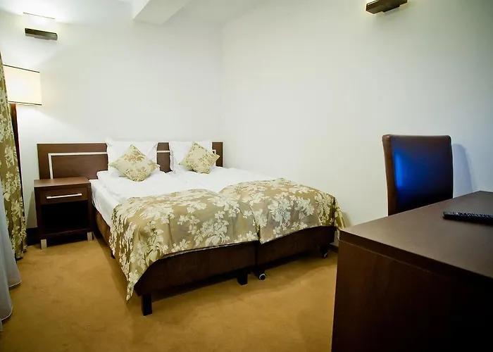 Rubin Couette-café 3*